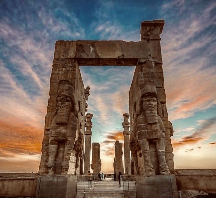 تخت جمشید-آپادانا